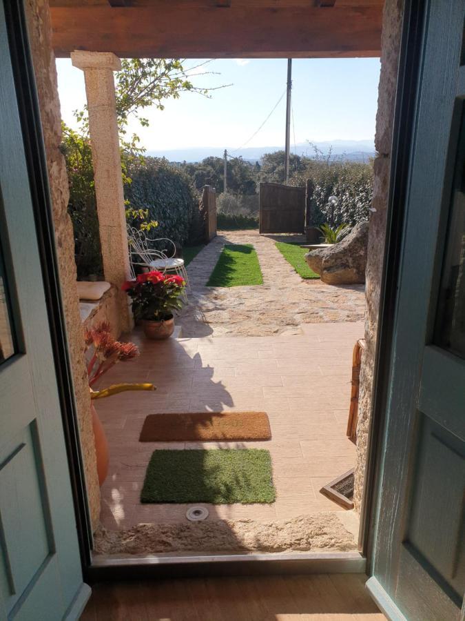 Villa Rifugio Monte Pino Telti Exterior foto