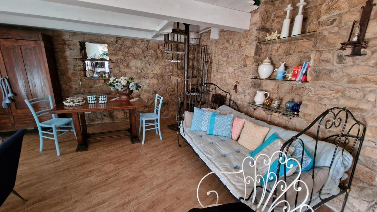 Villa Rifugio Monte Pino Telti Exterior foto