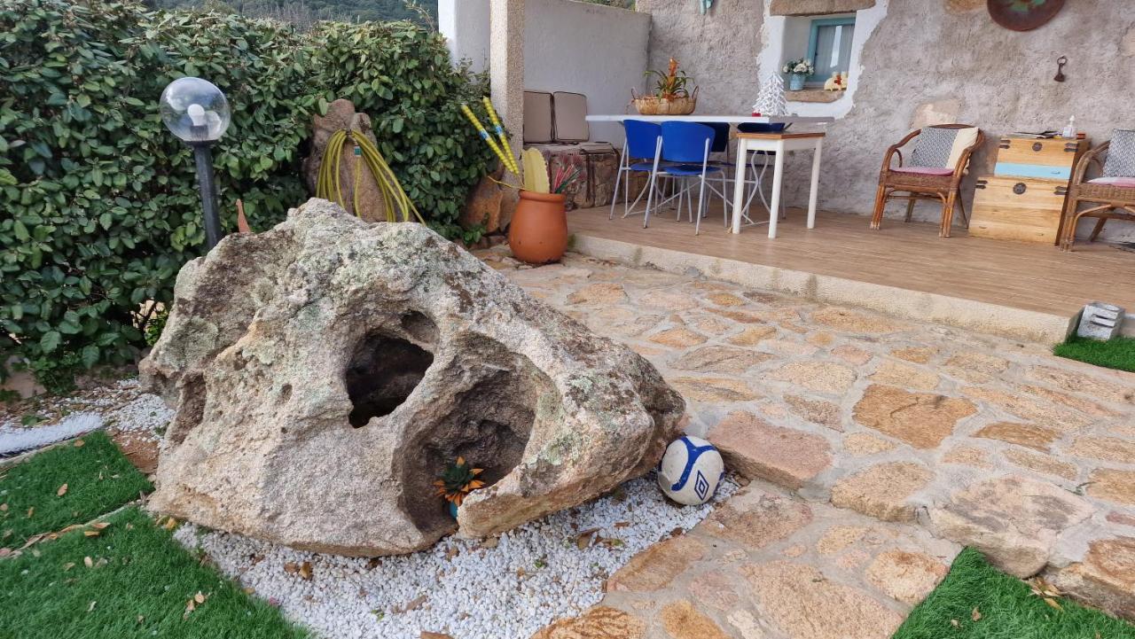 Villa Rifugio Monte Pino Telti Exterior foto