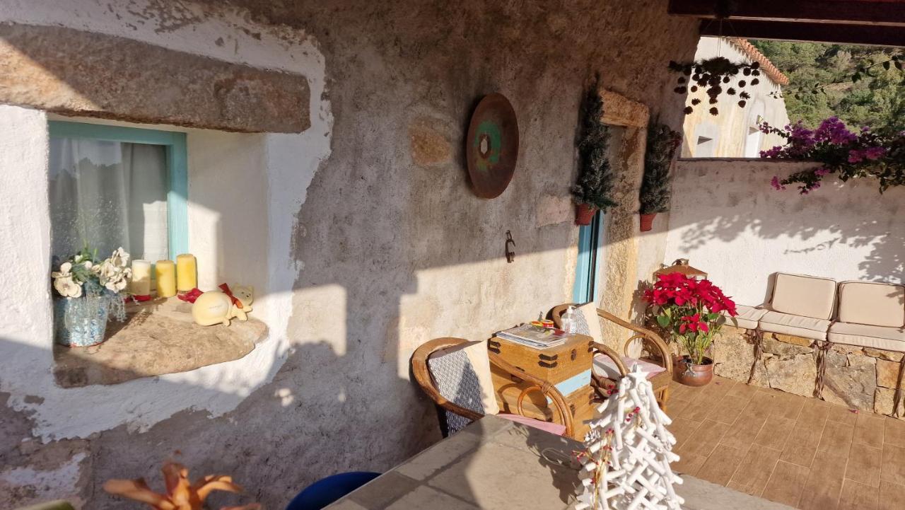 Villa Rifugio Monte Pino Telti Exterior foto